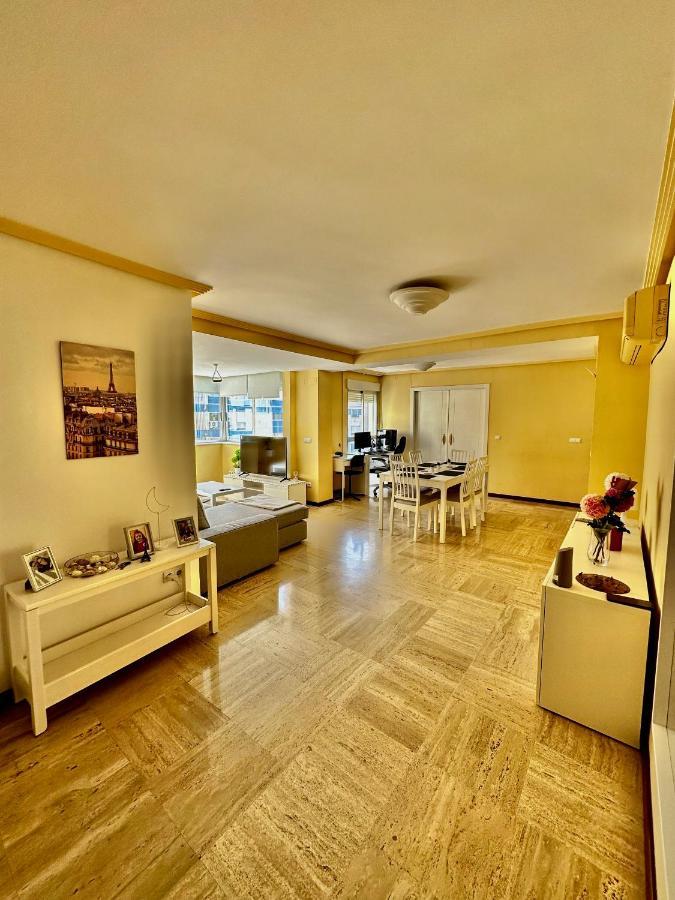 Moderna Habitacion En El Corazon De อาลิกันเต ภายนอก รูปภาพ
